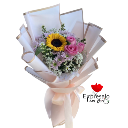 Girasol y Rosas en Ramo